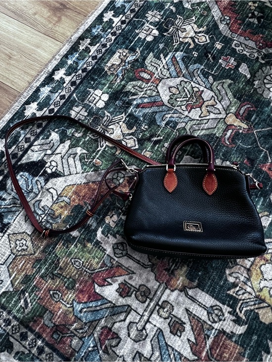 Dooney & Bourke Handbags - Dooney and Bourke Dillen Crossbody Satchel